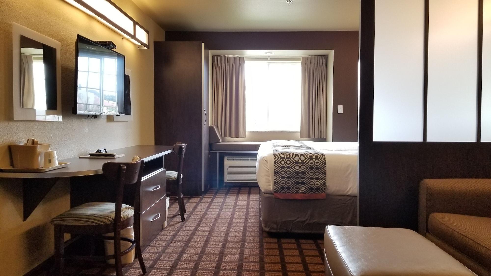Microtel Inn & Suites By Wyndham Конуэй Экстерьер фото